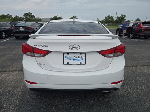 Used 2016 Hyundai Elantra Sport FWD image 5