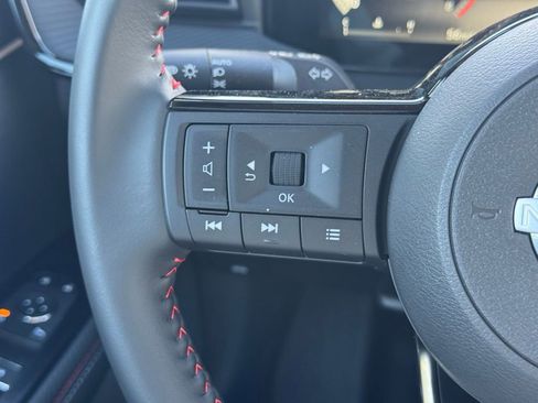 New 2026 Nissan Kicks SR w/ Cold Weather Package image 27