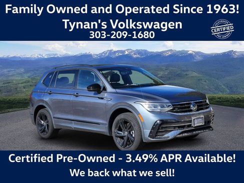 Certified 2024 Volkswagen Tiguan SE R-Line image 1