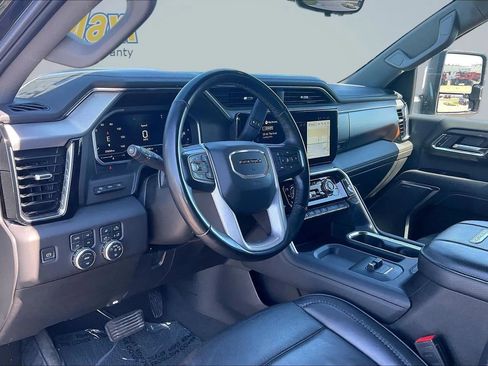 Used 2024 GMC Sierra 2500 Denali w/ Denali Reserve Package AWD/4WD image 21
