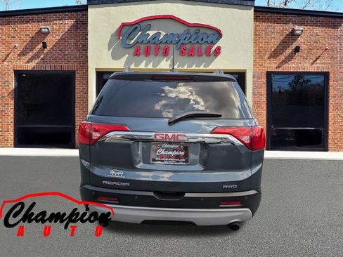Used 2019 GMC Acadia SLT AWD/4WD image 5