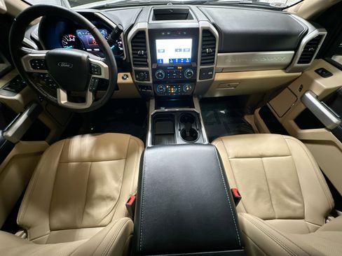 Used 2021 Ford F250 Lariat w/ Lariat Ultimate Package image 34