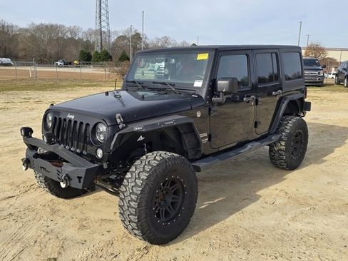 Used 2017 Jeep Wrangler Unlimited Sport w/ Quick Order Package 24S image 2