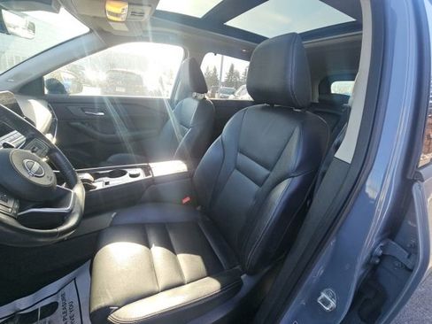 Certified 2023 Nissan Rogue SL w/ SL Premium Package image 14