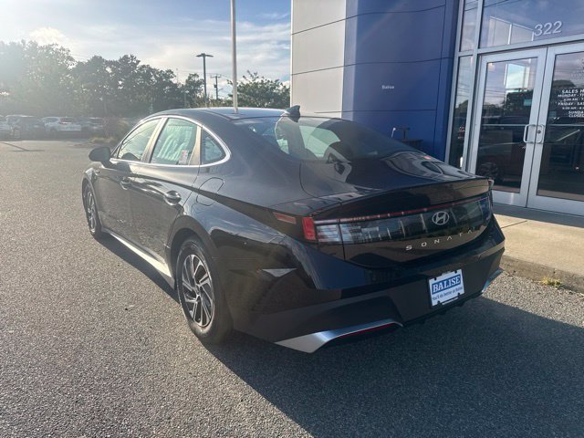 New 2026 Hyundai Sonata Blue FWD image 4