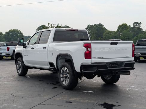 New 2026 Chevrolet Silverado 2500 Custom w/ Custom Value Package AWD/4WD image 3