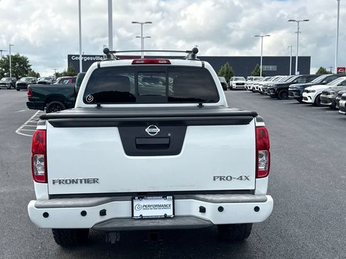 Used 2020 Nissan Frontier PRO-4X AWD/4WD image 4