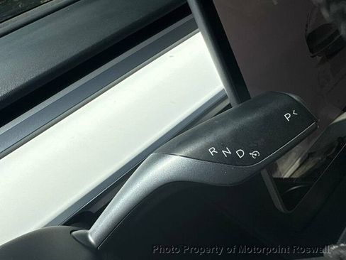 Used 2023 Tesla Model 3 Standard Range RWD image 15