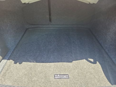 Certified 2023 Volkswagen Jetta SE w/ Black Wheel Package FWD image 11