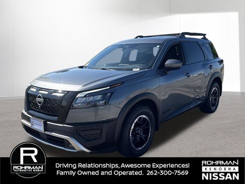 Used 2025 Nissan Pathfinder Rock Creek AWD/4WD image 1
