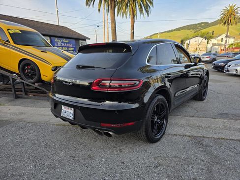 Used 2015 Porsche Macan S w/ Premium Package Plus AWD/4WD image 4