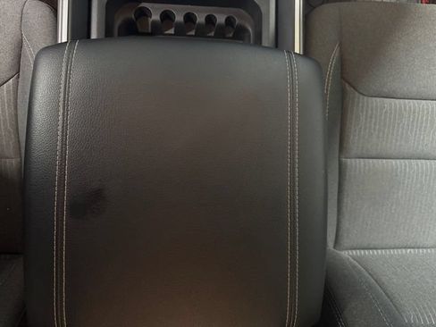 Used 2021 RAM 1500 Big Horn AWD/4WD image 14