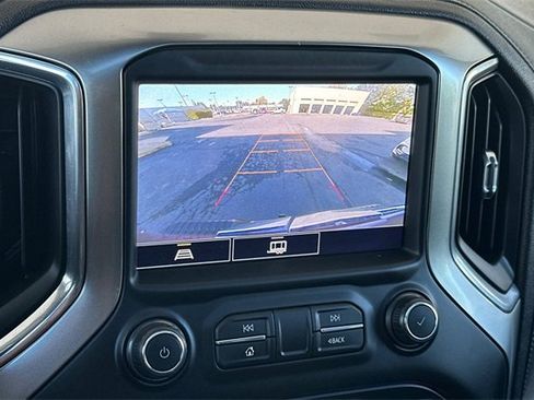 Used 2021 Chevrolet Silverado 1500 LT Trail Boss image 15