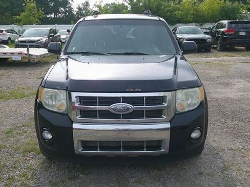 Used 2009 Ford Escape Limited FWD image 2