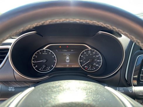 Used 2017 Nissan Maxima Platinum w/ Medallion Package image 33