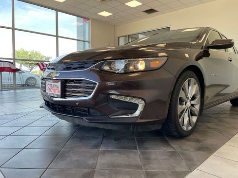 Used 2016 Chevrolet Malibu Premier w/ Driver Confidence Package II FWD image 16