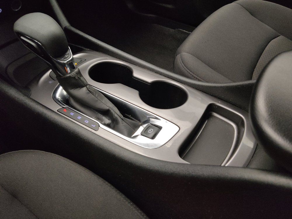 Used 2025 Chevrolet Malibu LS FWD image 26