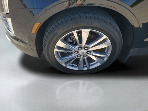 Used 2023 Cadillac XT5 Premium Luxury image 18
