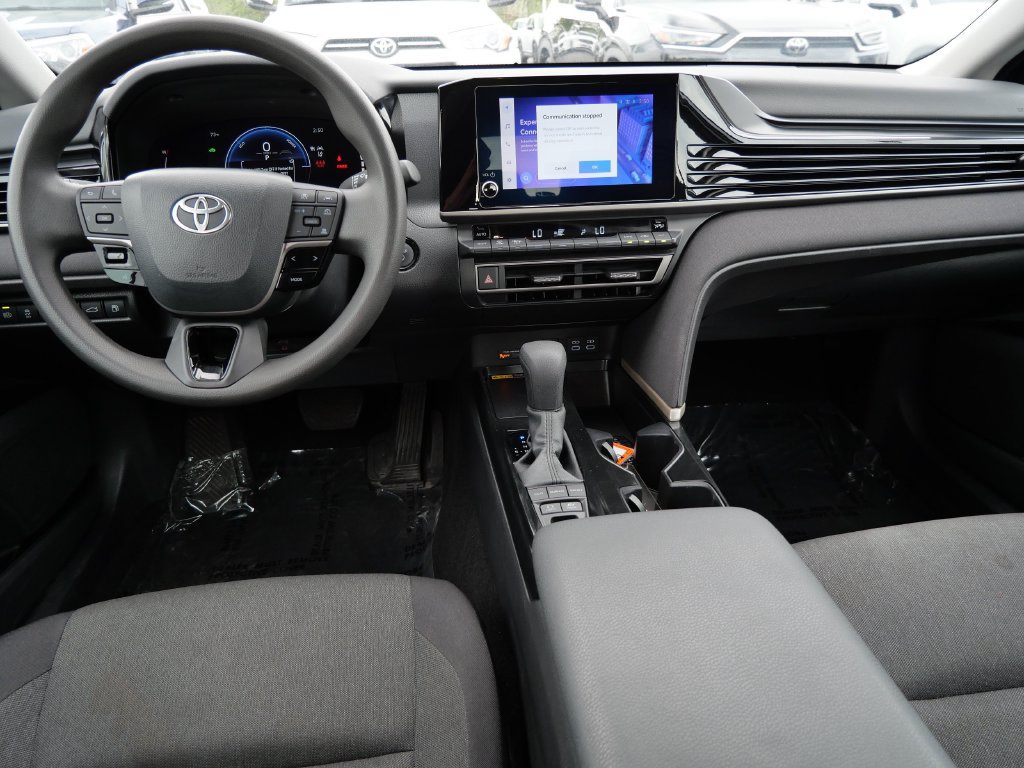 Certified 2025 Toyota Camry LE FWD image 13