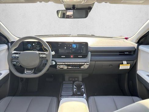 New 2026 Hyundai Ioniq 5 SEL image 18