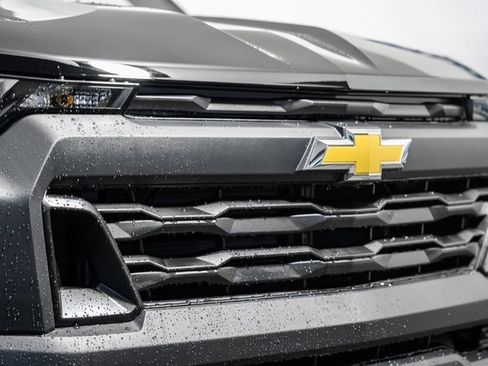 New 2026 Chevrolet Colorado W/T image 12