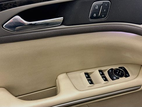 Used 2015 Lincoln MKZ w/ Equipment Group 102A Reserve FWD image 15
