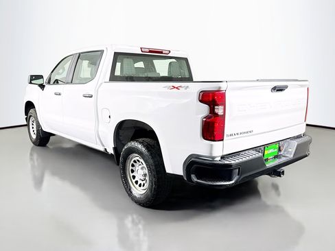 Used 2025 Chevrolet Silverado 1500 W/T w/ Trailering Package AWD/4WD image 7