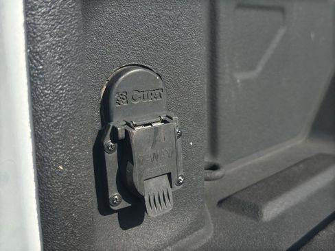 Used 2021 Chevrolet Silverado 2500 LTZ w/ LTZ Texas Edition image 8