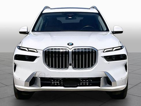 Used 2024 BMW X7 xDrive40i AWD/4WD image 4