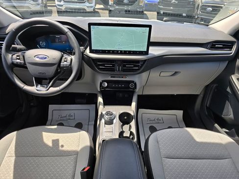 Used 2025 Ford Escape Active w/ Active Premium Tech Pack FWD image 3