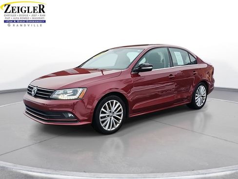 Used 2016 Volkswagen Jetta SEL w/ Lighting Package image 1