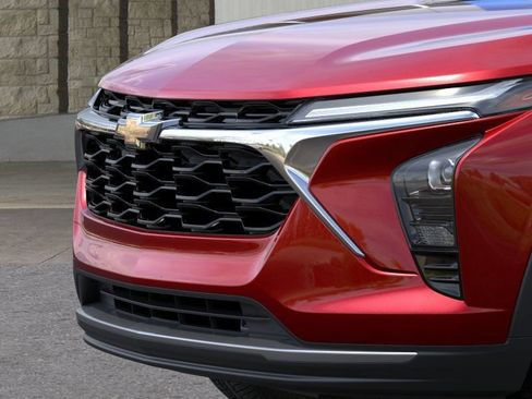 New 2026 Chevrolet Trax LT w/ LT Convenience Package FWD image 13