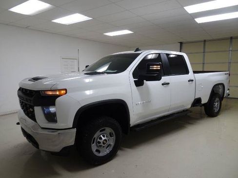 Used 2023 Chevrolet Silverado 2500 W/T w/ WT Convenience Package AWD/4WD image 3