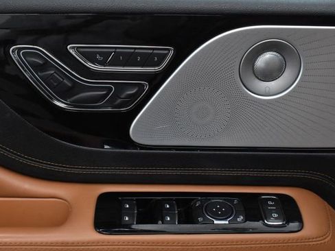 Used 2022 Lincoln Aviator Black Label image 15