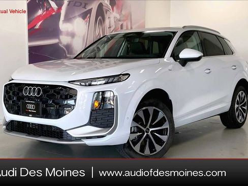 Used 2026 Audi Q3 quattro 2.0T AWD/4WD image 1