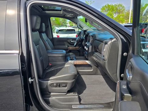 Used 2020 GMC Sierra 2500 Denali w/ Denali Ultimate Package AWD/4WD image 38