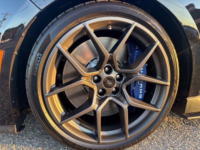 New 2026 Ford Mustang Dark Horse SC w/ Carbon Fiber Exterior Package RWD image 18