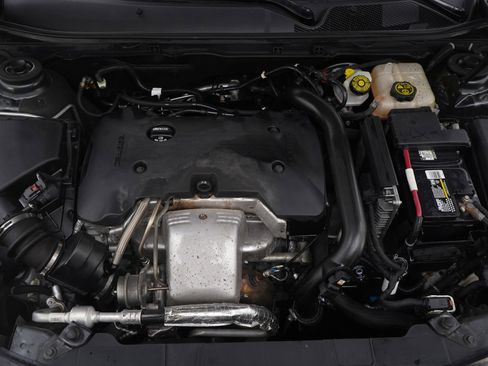 Used 2016 Buick Regal image 29