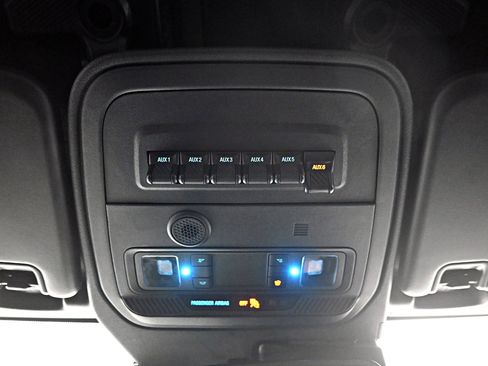 Used 2022 Ford Bronco Black Diamond image 21