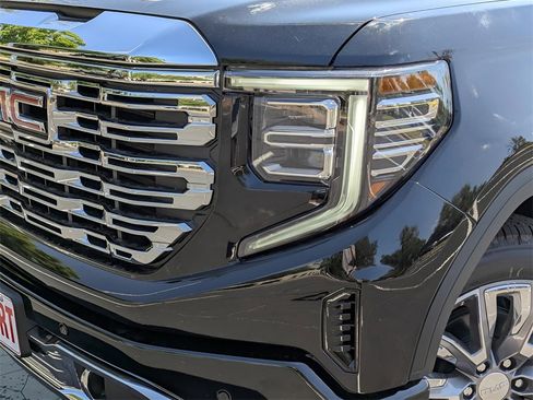 New 2026 GMC Sierra 1500 Denali w/ Denali Reserve Package image 3
