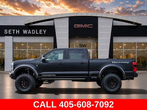 Used 2026 Ford F250 Platinum AWD/4WD image 4