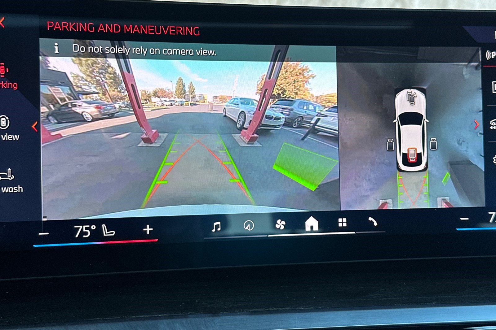Certified 2024 BMW i4 eDrive35 w/ Convenience Package RWD image 26
