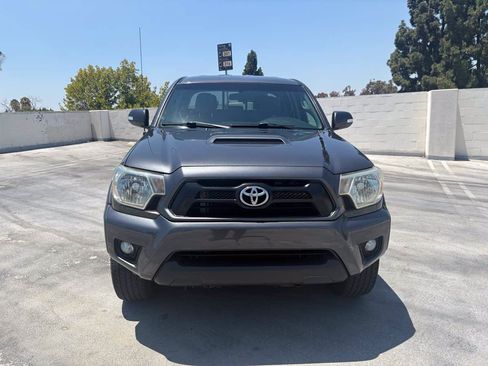 Used 2014 Toyota Tacoma PreRunner w/ TRD Sport Package RWD image 29