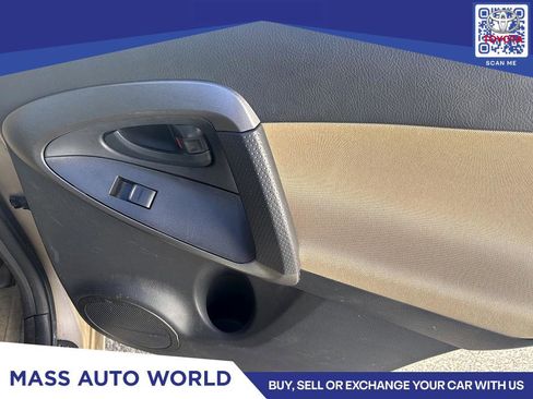 Used 2010 Toyota RAV4 4WD image 2