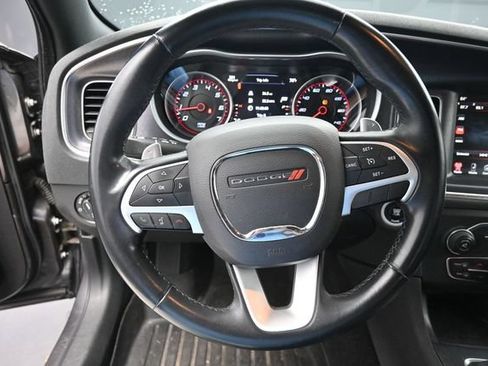 Used 2015 Dodge Charger SXT RWD image 21