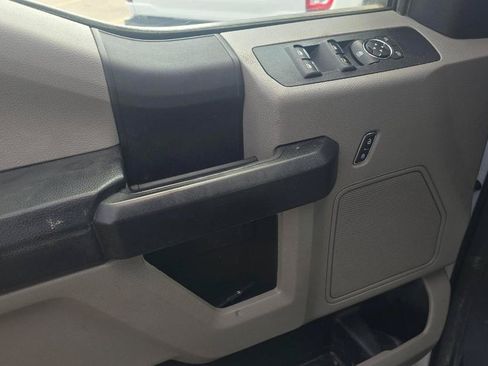 Used 2021 Ford F250 XL w/ Power Equipment Group AWD/4WD image 9