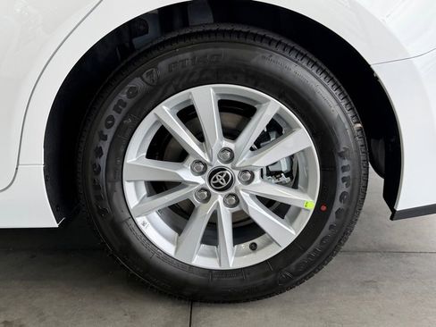 New 2026 Toyota Camry LE FWD image 14
