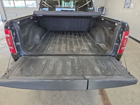 Used 2022 RAM 1500 Limited AWD/4WD image 29