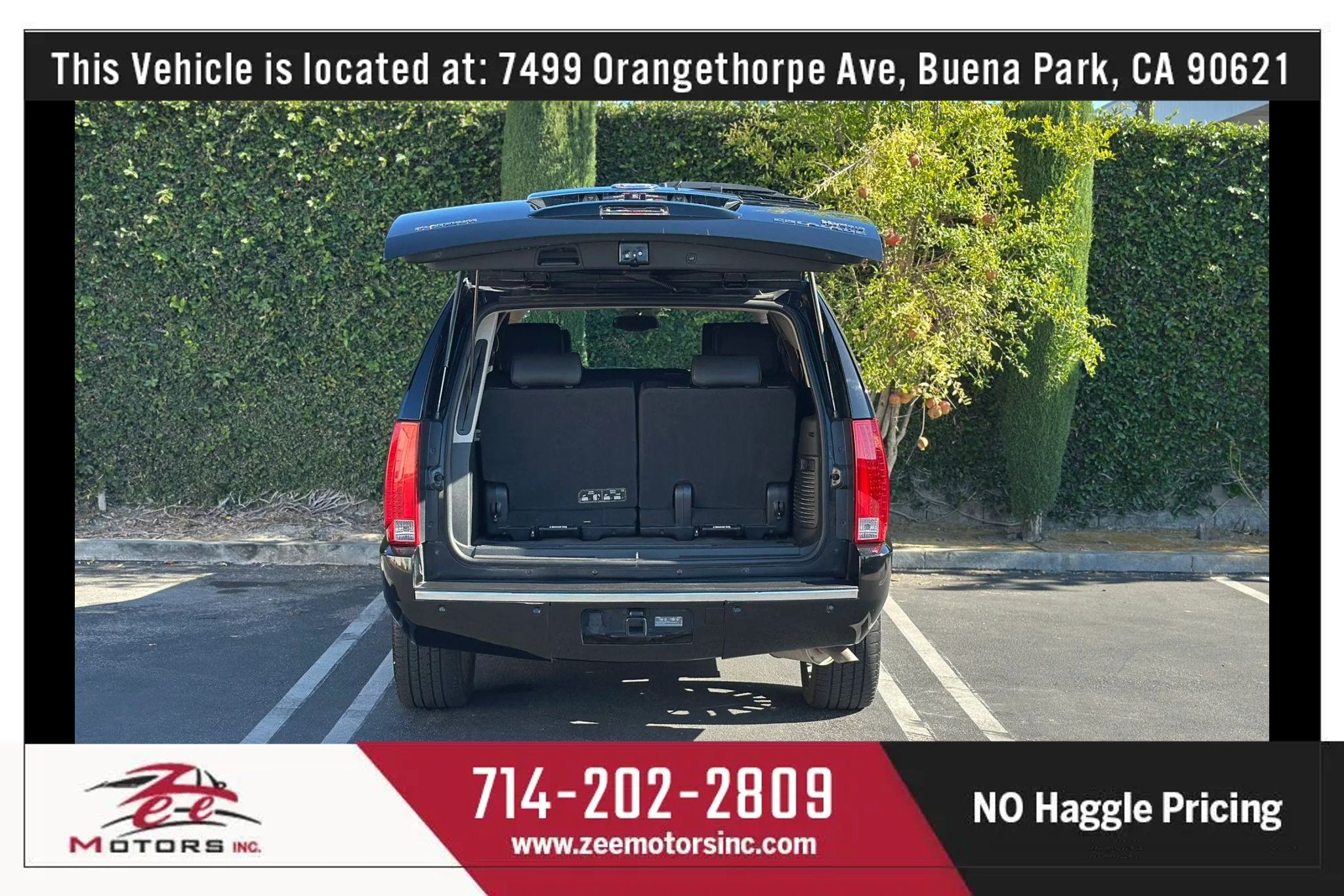 Used 2013 Cadillac Escalade Platinum AWD/4WD image 16
