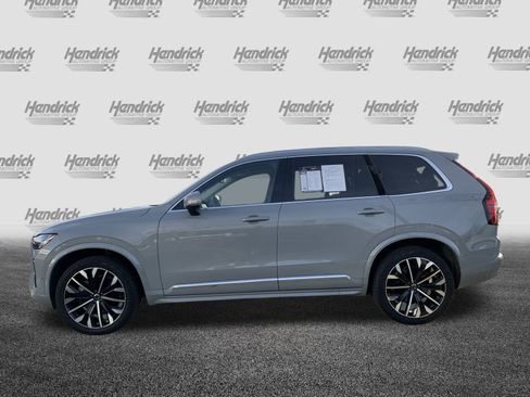 Used 2025 Volvo XC90 B6 Plus image 7
